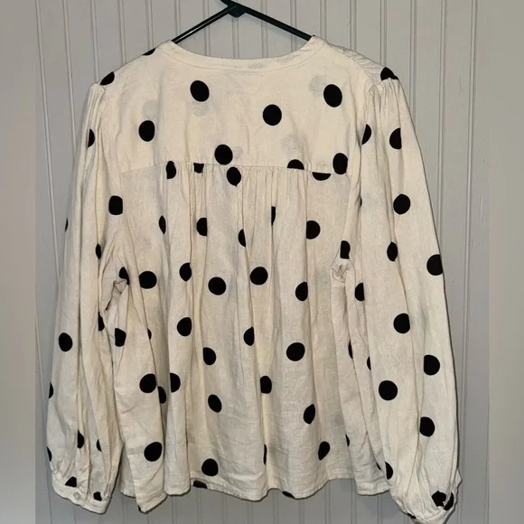 Who What Wear Ivory Blouse with Black Dots - Picture 3 of 4